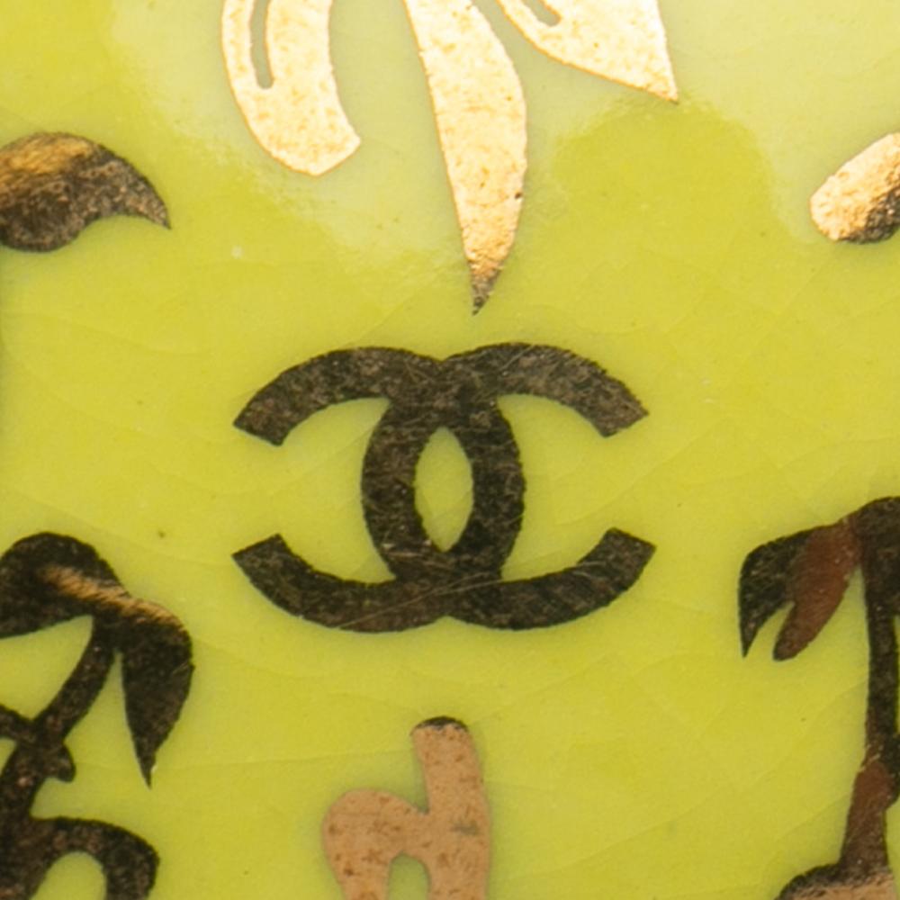 Chanel B Chanel Green Light Green Resin Plastic CC and Gold Plated Clip On Earrings France