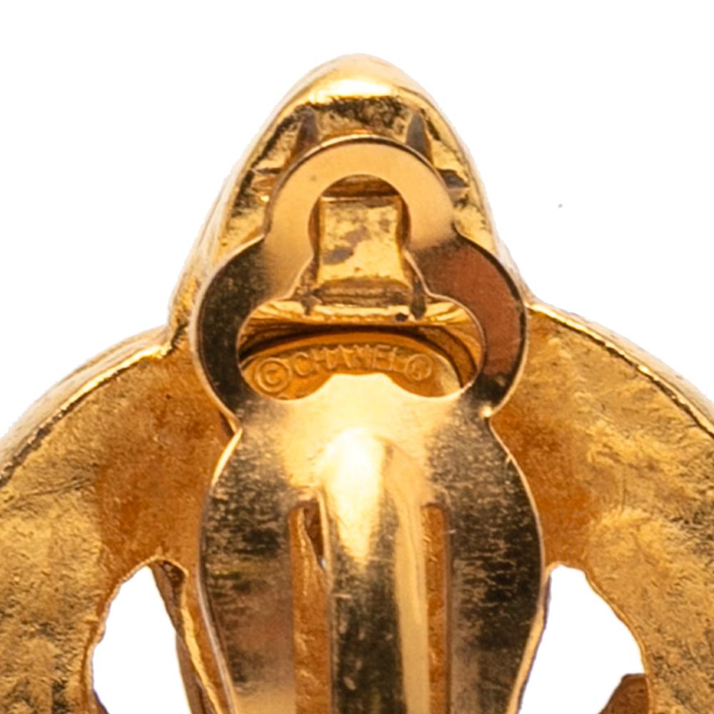 Chanel B Chanel Gold Gold Plated Metal CC Heart Clip On Earrings France