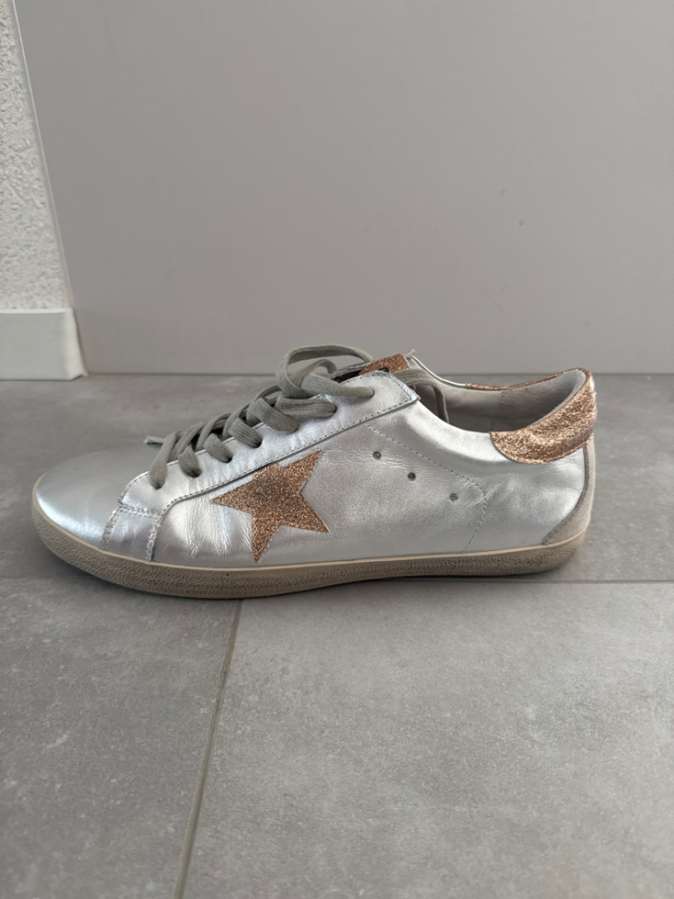 Golden Goose Deluxe Brand Superstar