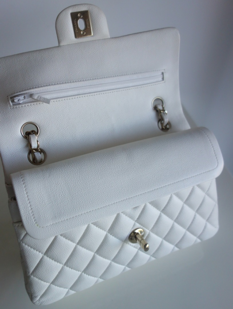 Chanel Classique 11.12 white bag