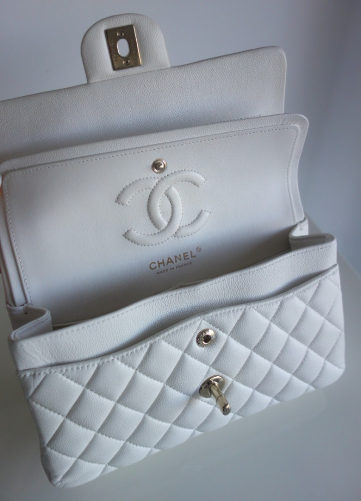 Chanel Classique 11.12 white bag