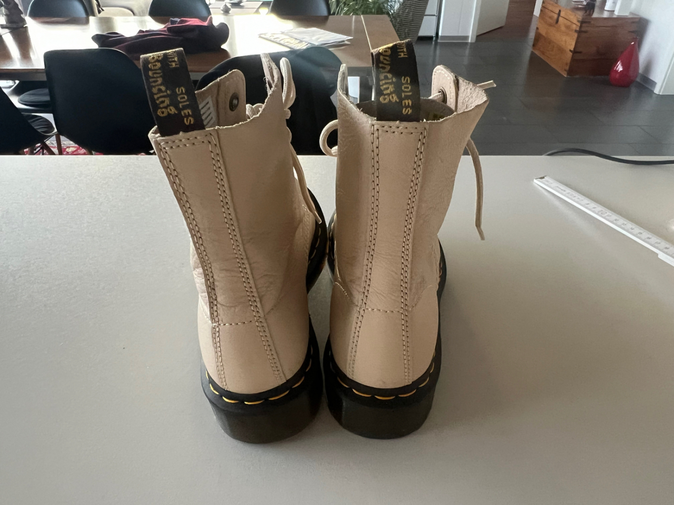 Dr. Martens Schnürstiefeletten