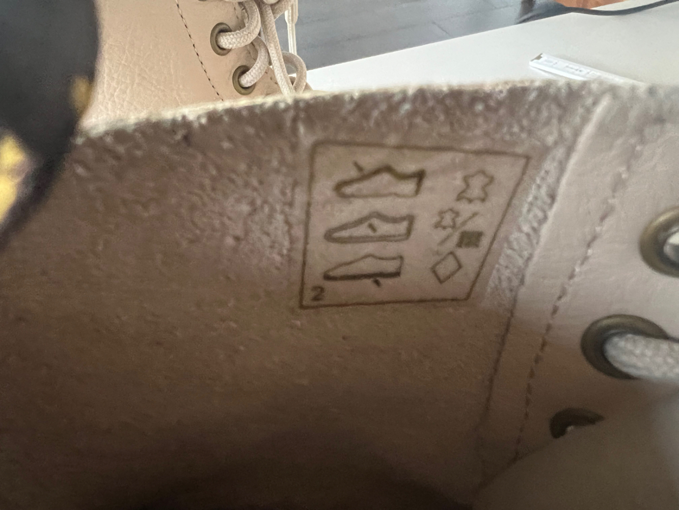 Dr. Martens Schnürstiefeletten