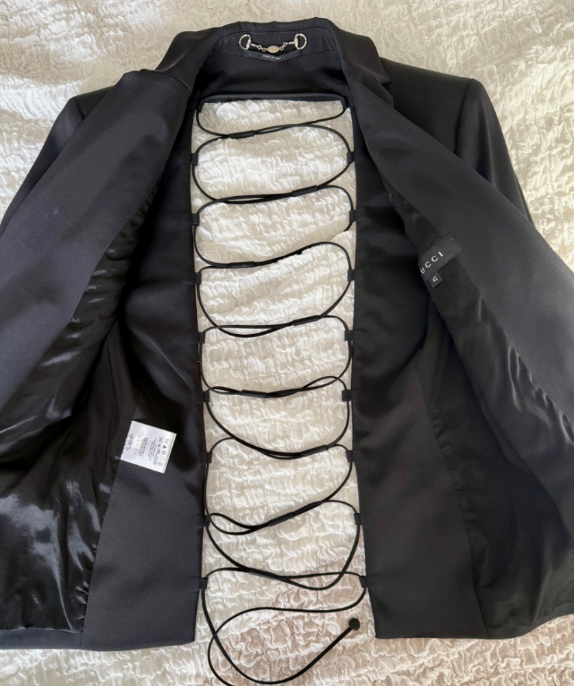 Gucci veste de soirée