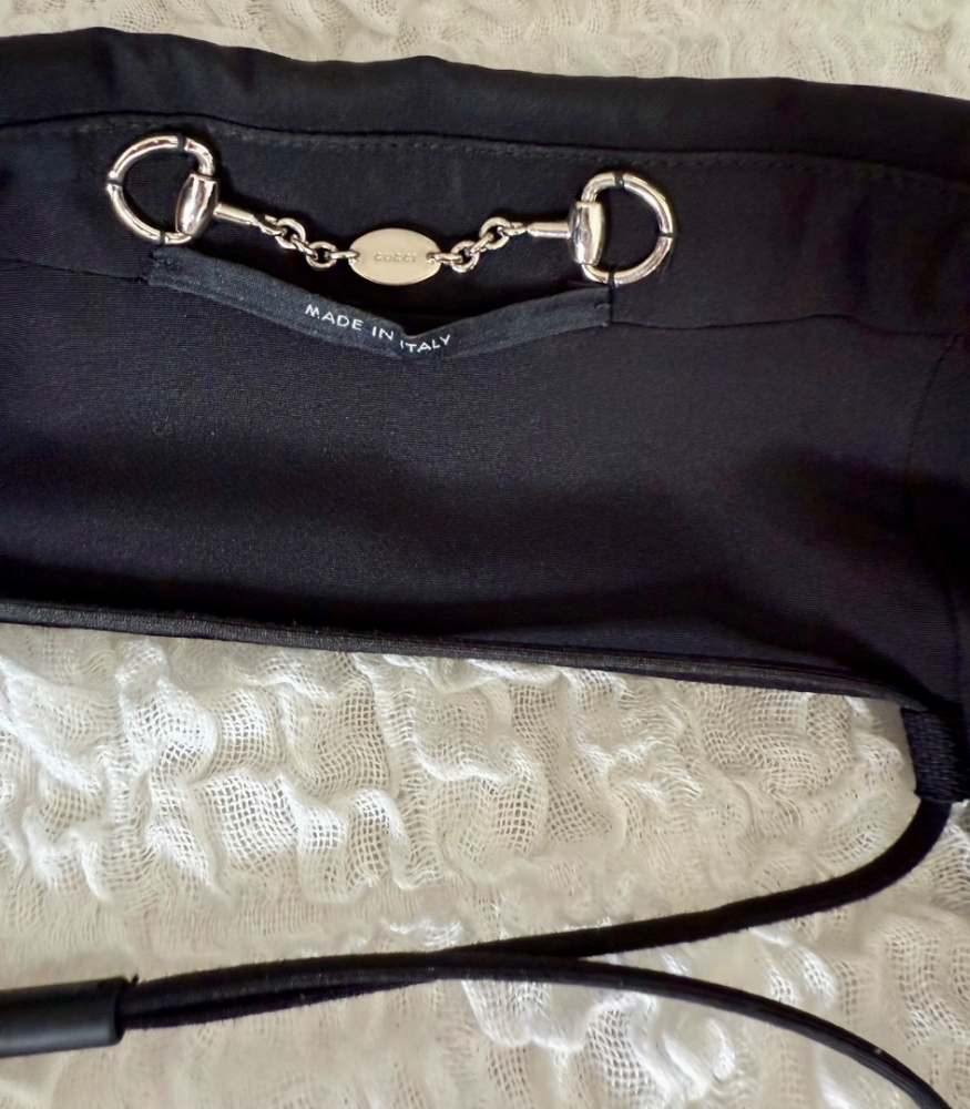 Gucci veste de soirée