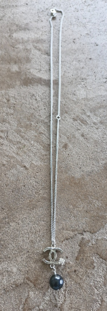 Chanel CC Schwarze Perle