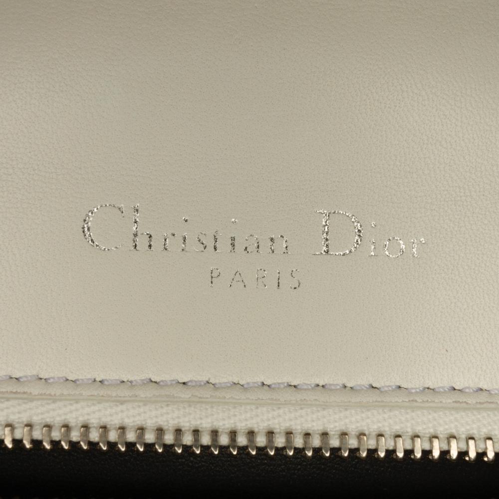 Christian Dior B Dior White Patent Leather Leather Medium Patent Diorama Italy