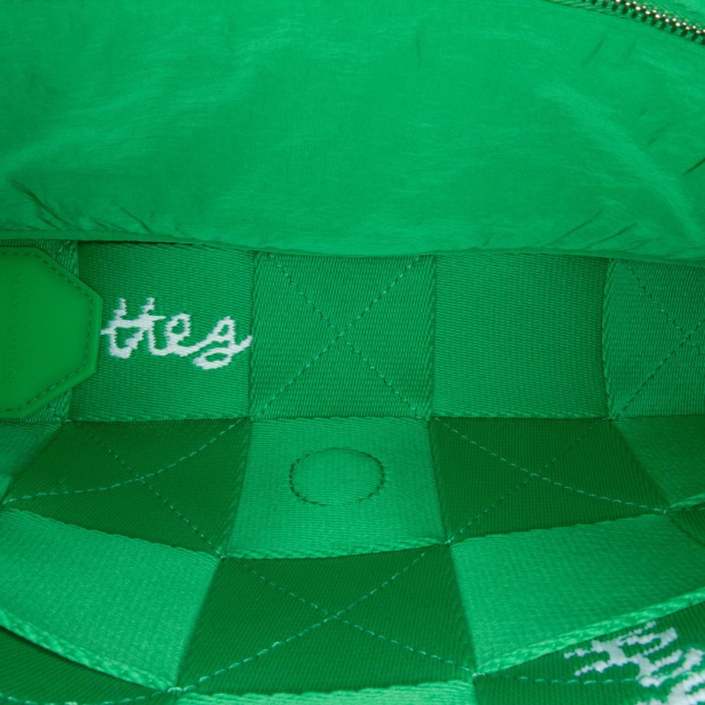 Bottega Veneta AB Bottega Veneta White Canvas Fabric Intrecciato Webbing Cassette Crossbody Italy