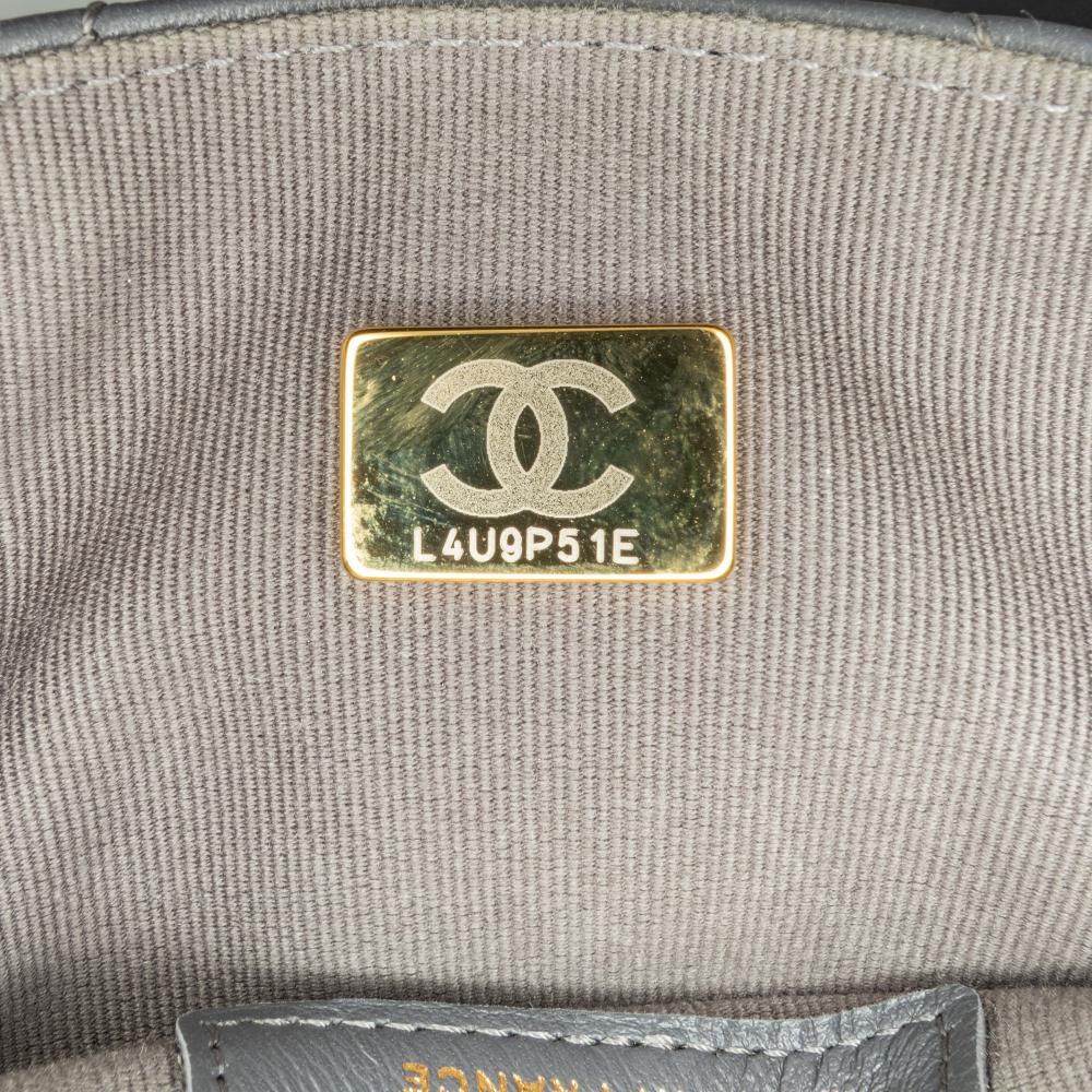 Chanel B Chanel Blue Navy Lambskin Leather Leather Mini Quilted Lambskin Crush on Chains Flap France