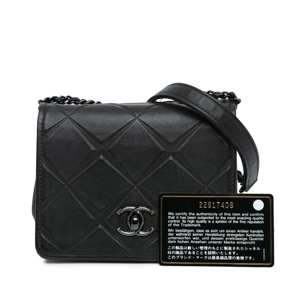 Chanel B Chanel Black Calf Leather Mini skin Propeller Flap Italy
