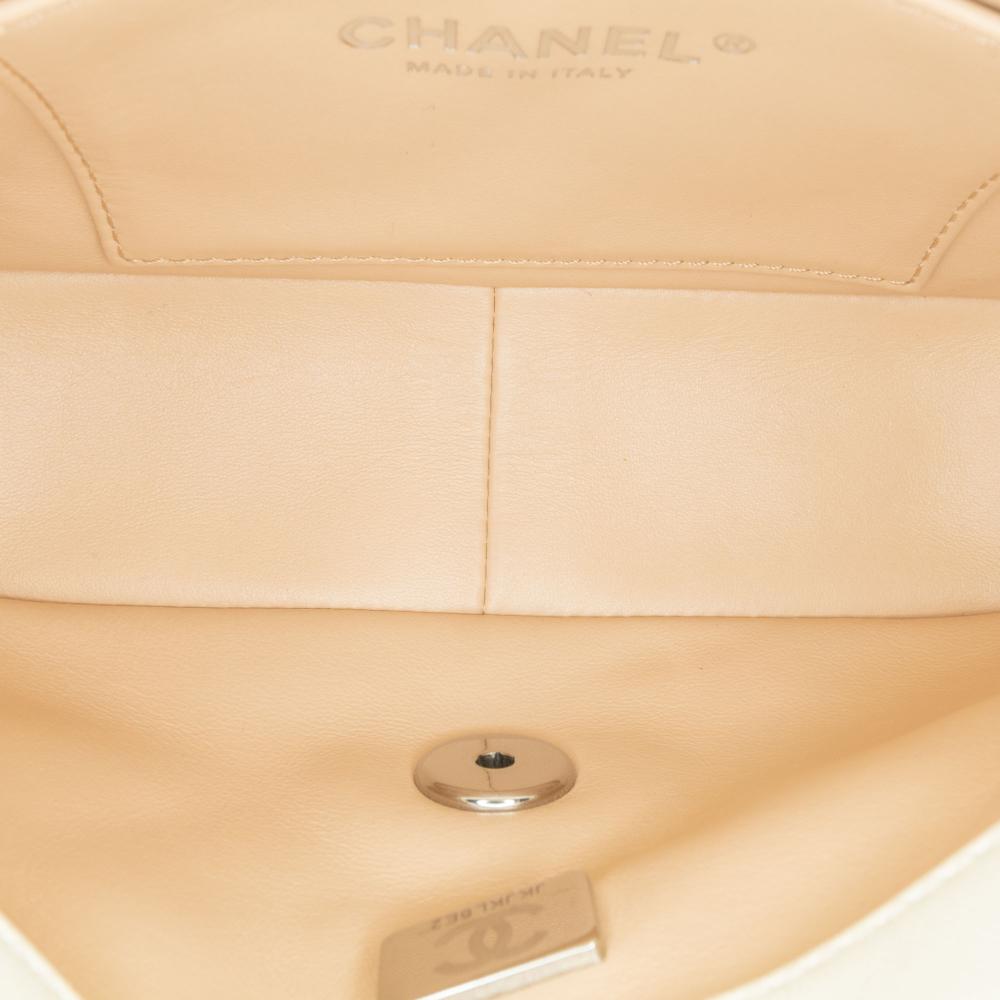 Chanel B Chanel White Lambskin Leather Leather Mini Quilted Lambskin Chain Rows Flap Italy