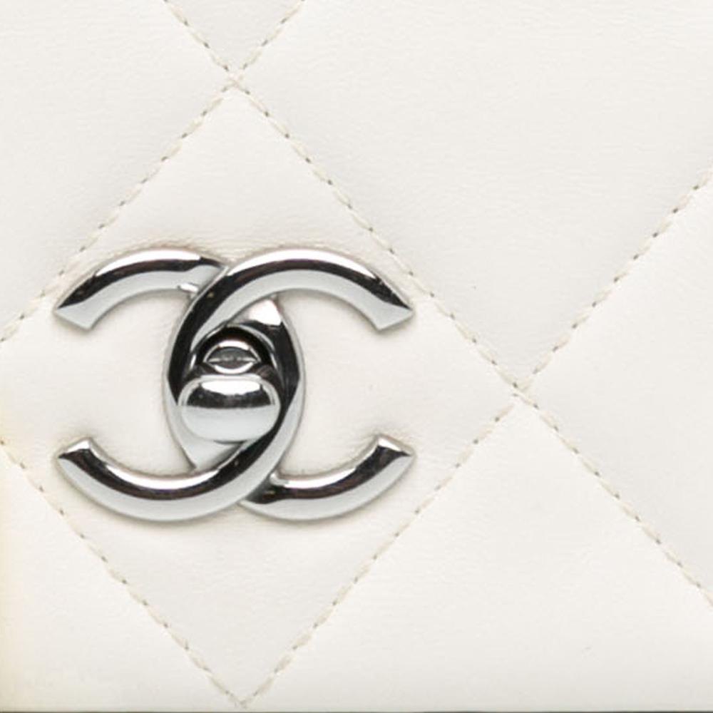 Chanel B Chanel White Lambskin Leather Leather Mini Quilted Lambskin Chain Rows Flap Italy