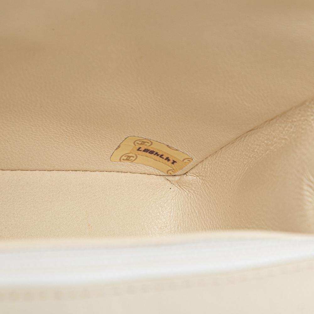 Chanel B Chanel White Lambskin Leather Leather Mini Square Classic Lambskin Single Flap France