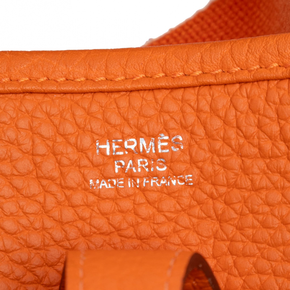 Hermès Evelyne 29 Taurillon Clemence Leather Hobo Crossbody Orange
