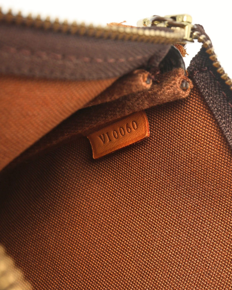 Louis Vuitton Monogram Pochette Accessories Bag