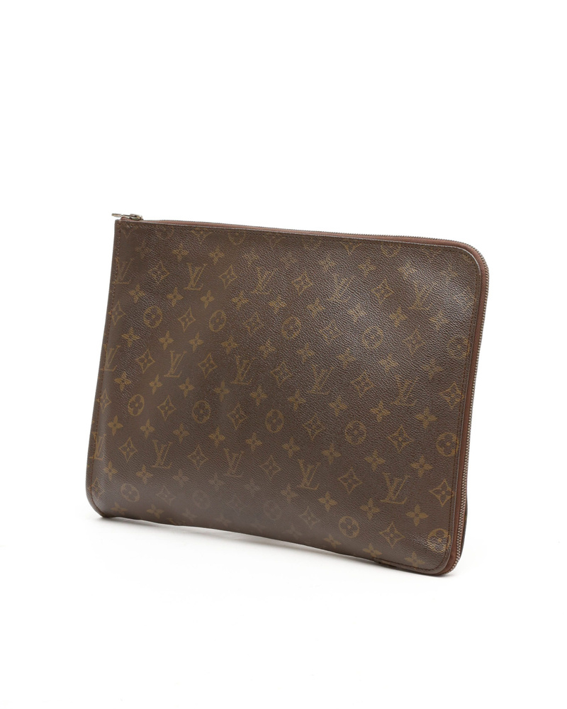 Louis Vuitton Laptop Case, size 17-Inch