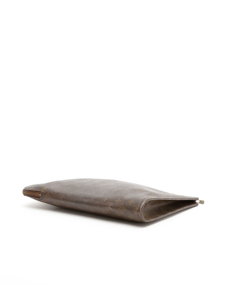 Louis Vuitton Laptop Case, size 17-Inch