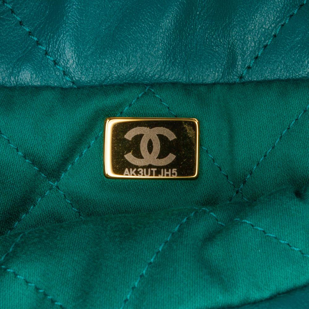 Chanel AB Chanel Green Calf Leather Mini Shiny skin 22 Handbag Italy