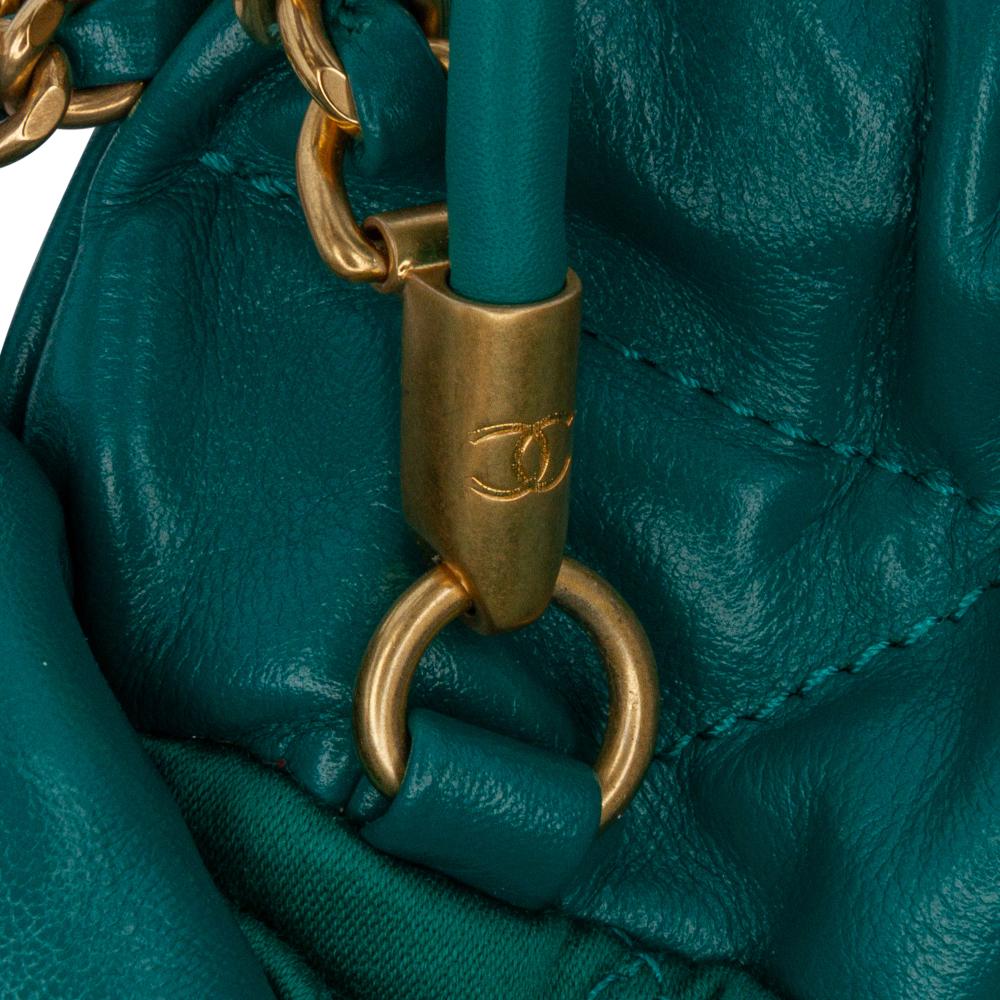 Chanel AB Chanel Green Calf Leather Mini Shiny skin 22 Handbag Italy