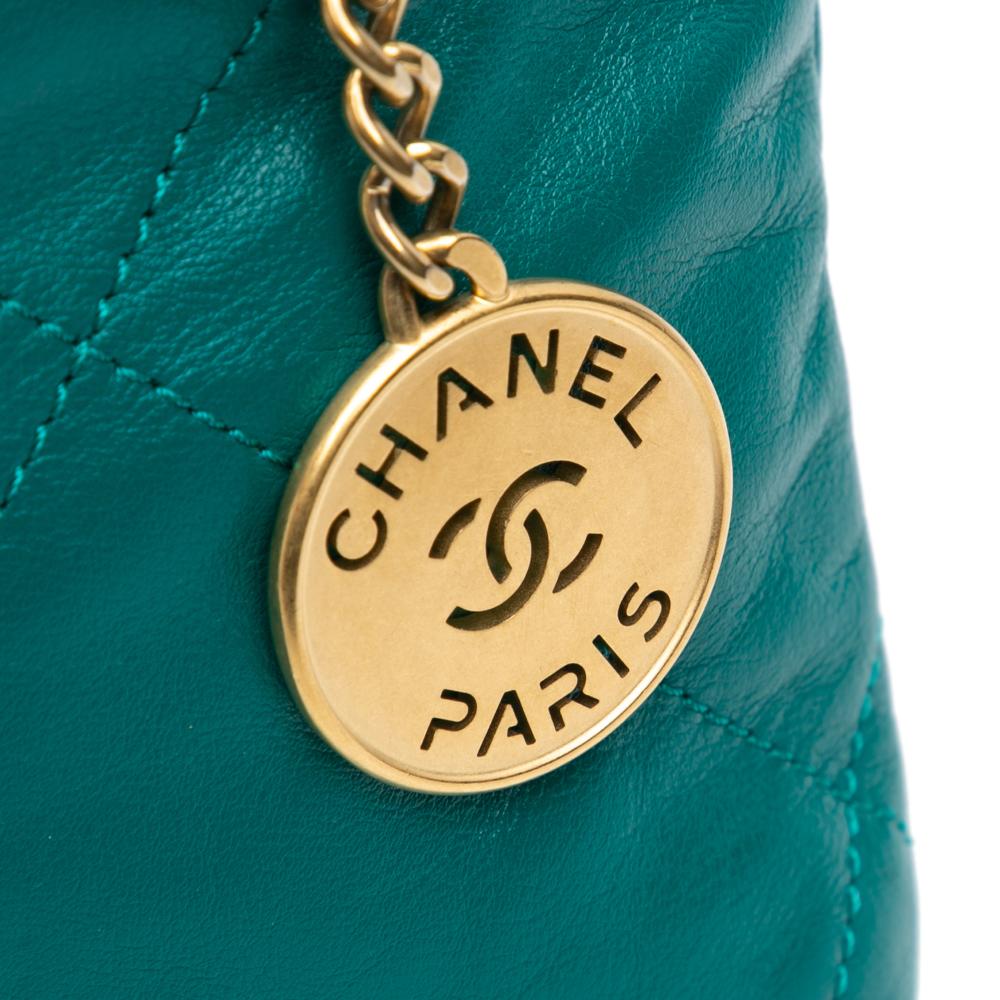 Chanel AB Chanel Green Calf Leather Mini Shiny skin 22 Handbag Italy