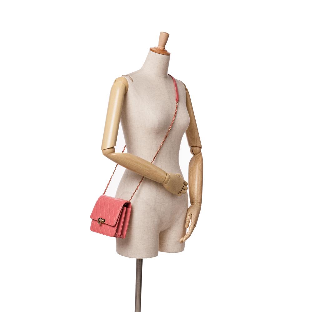 Chanel B Chanel Pink Caviar Leather Leather Quilted Caviar Golden Class Wallet On Chain Italy