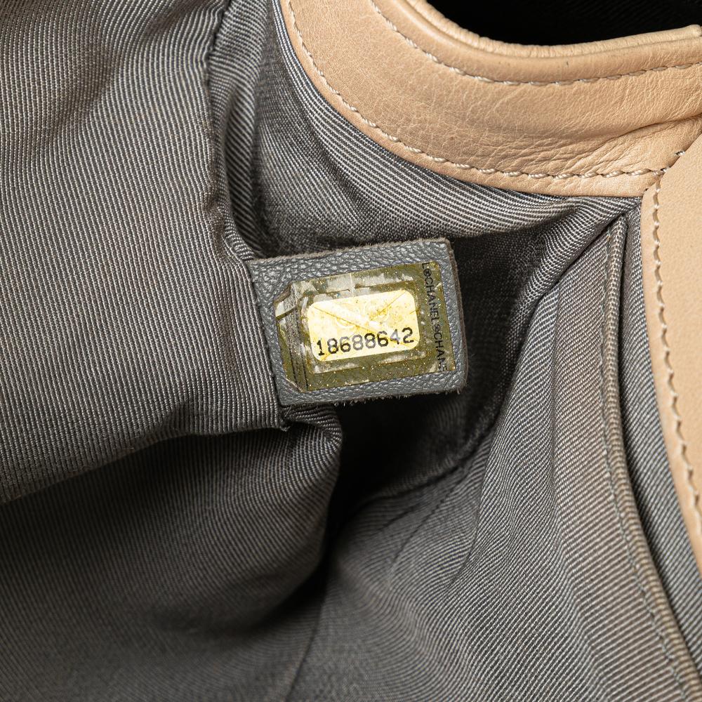 Chanel B Chanel Brown Beige Calf Leather Old Medium Aged skin Double Stitch Boy Flap Italy