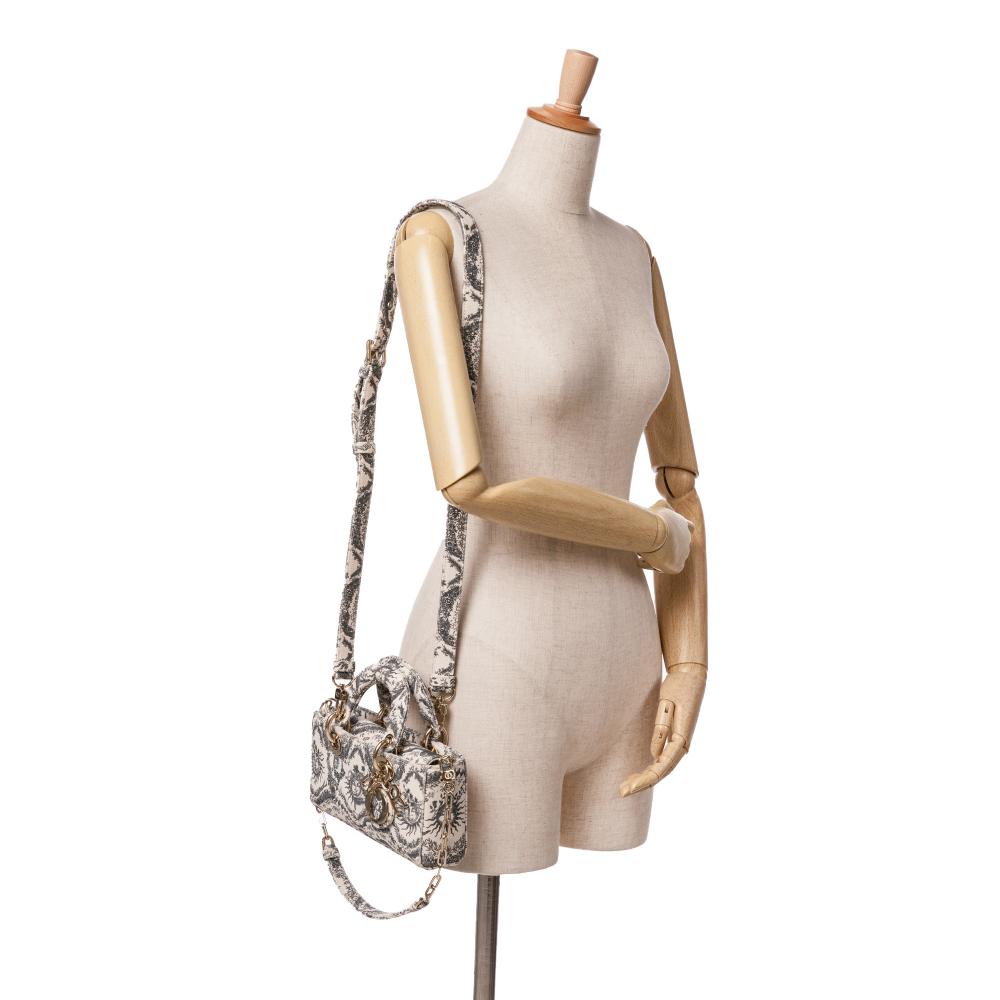 Christian Dior B Dior White Denim Fabric Small Toile de Jouy Soleil Lady D Joy Italy