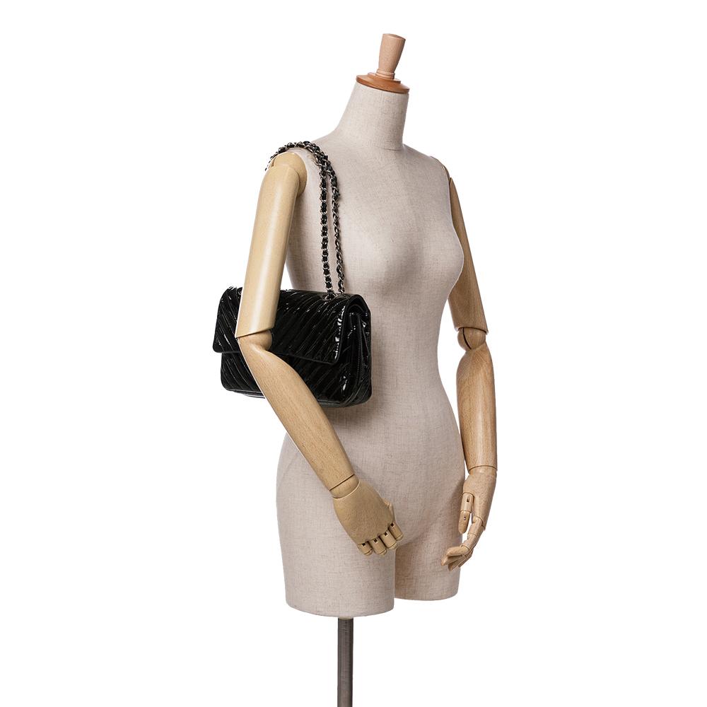 Chanel B Chanel Black Patent Leather Leather Medium Classic Chevron Patent Double Flap France