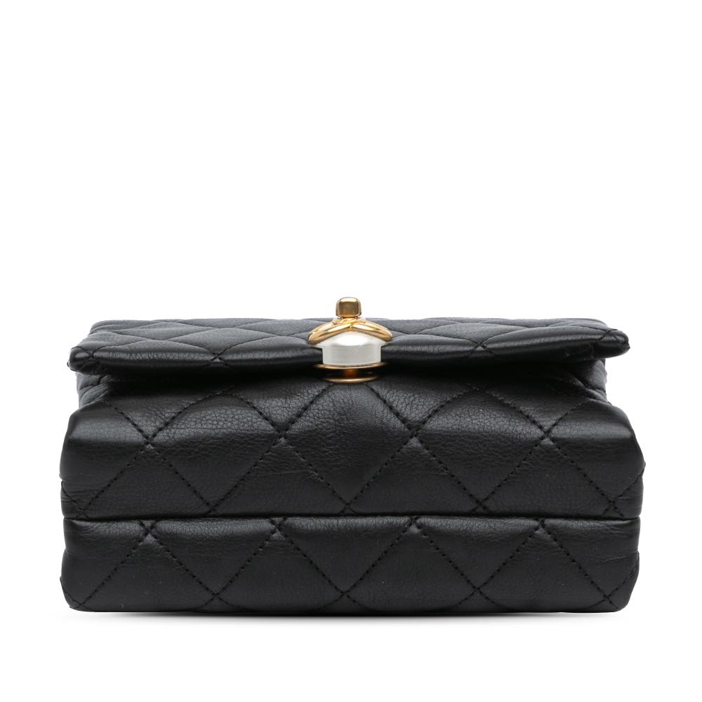 Chanel B Chanel Black Calf Leather Mini Quilted skin Pearl CC Accordion Flap Italy