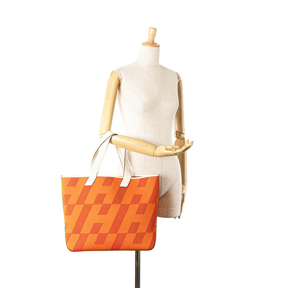 Hermès AB Hermès Orange with White Ivory Canvas Fabric Toile H and Swift Cabas H en Biais 40 France