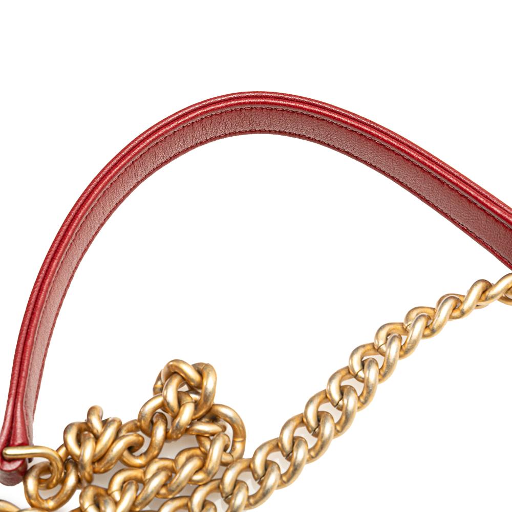 Chanel B Chanel Red Lambskin Leather Leather Paris Cosmopolite Medium Chevron Lambskin Bucket Bag Italy