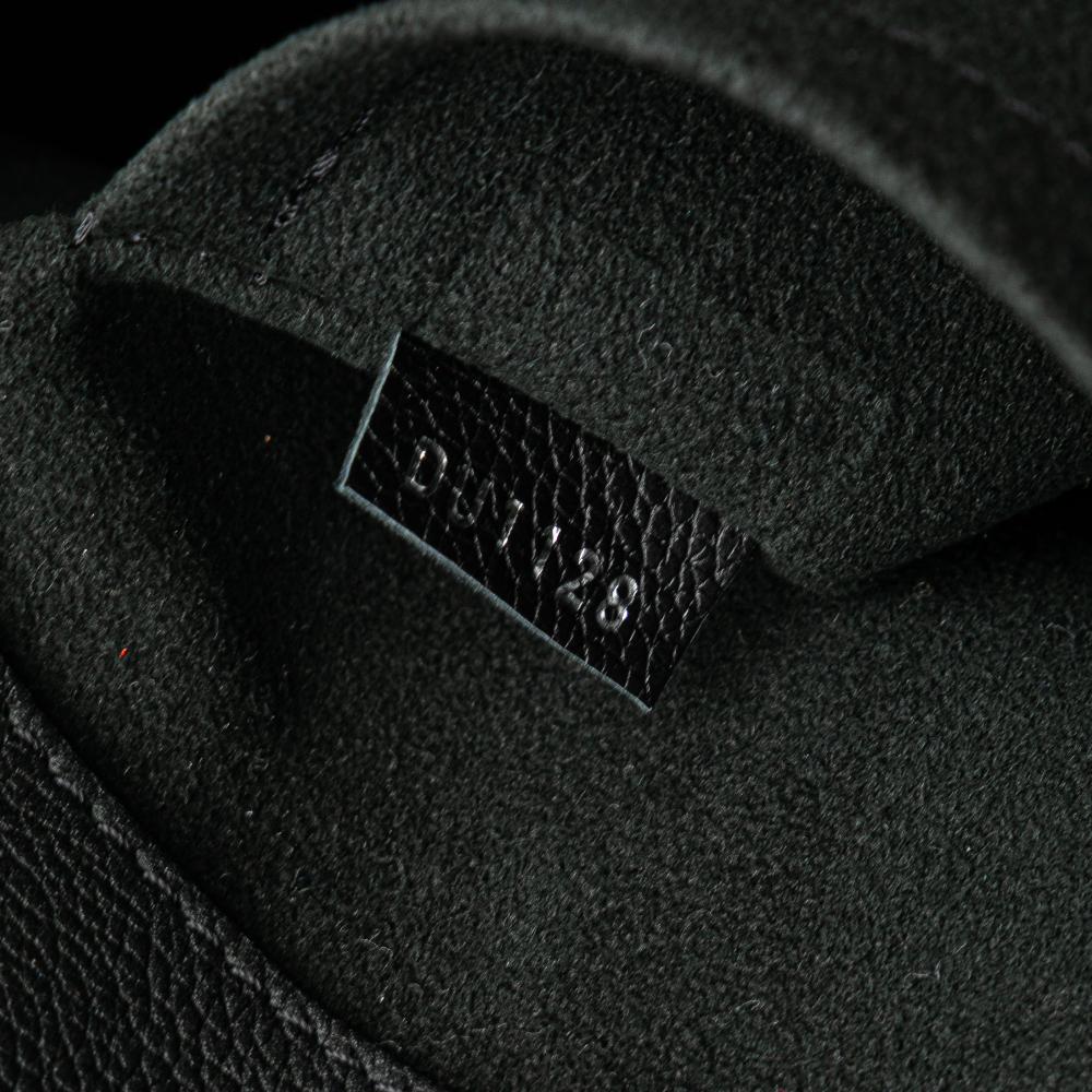 Louis Vuitton B Louis Vuitton Black Calf Leather Taurillon Lockme Backpack France