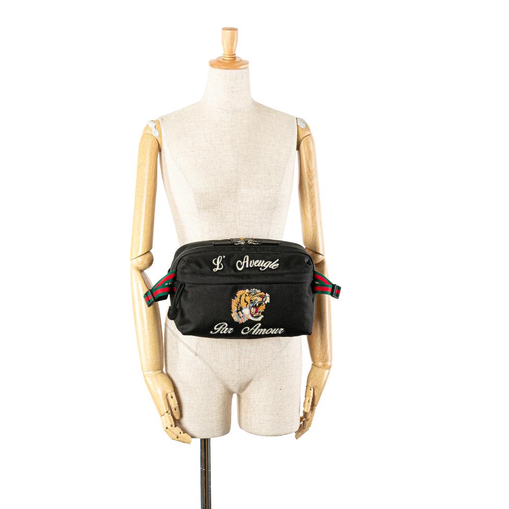 Gucci B Gucci Black Canvas Fabric Techno Web L Aveugle Par Amour Embroidered Belt Bag Italy