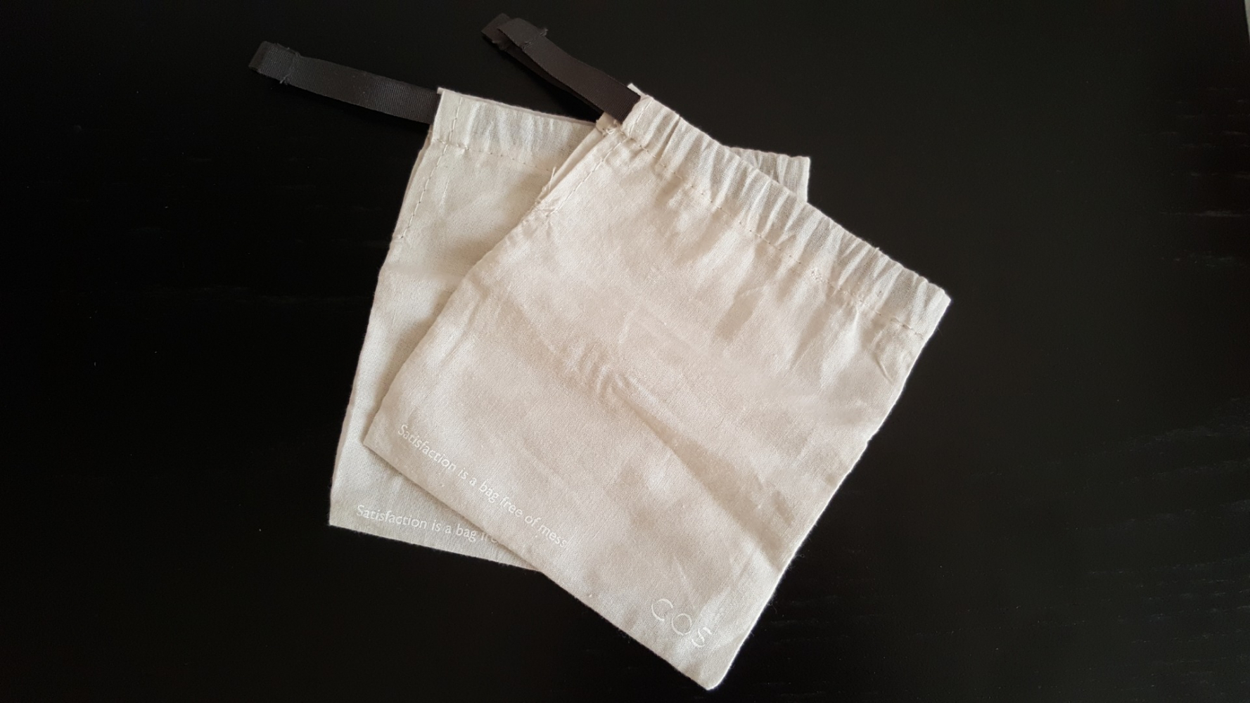 Cos (Neu!) 2er-Set Schlüsselanhänger mit Karabinerhaken aus Leder