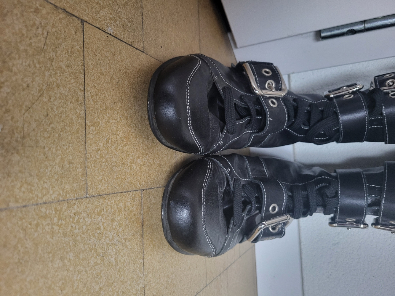 Dolce&Gabbana Lace Up Boots