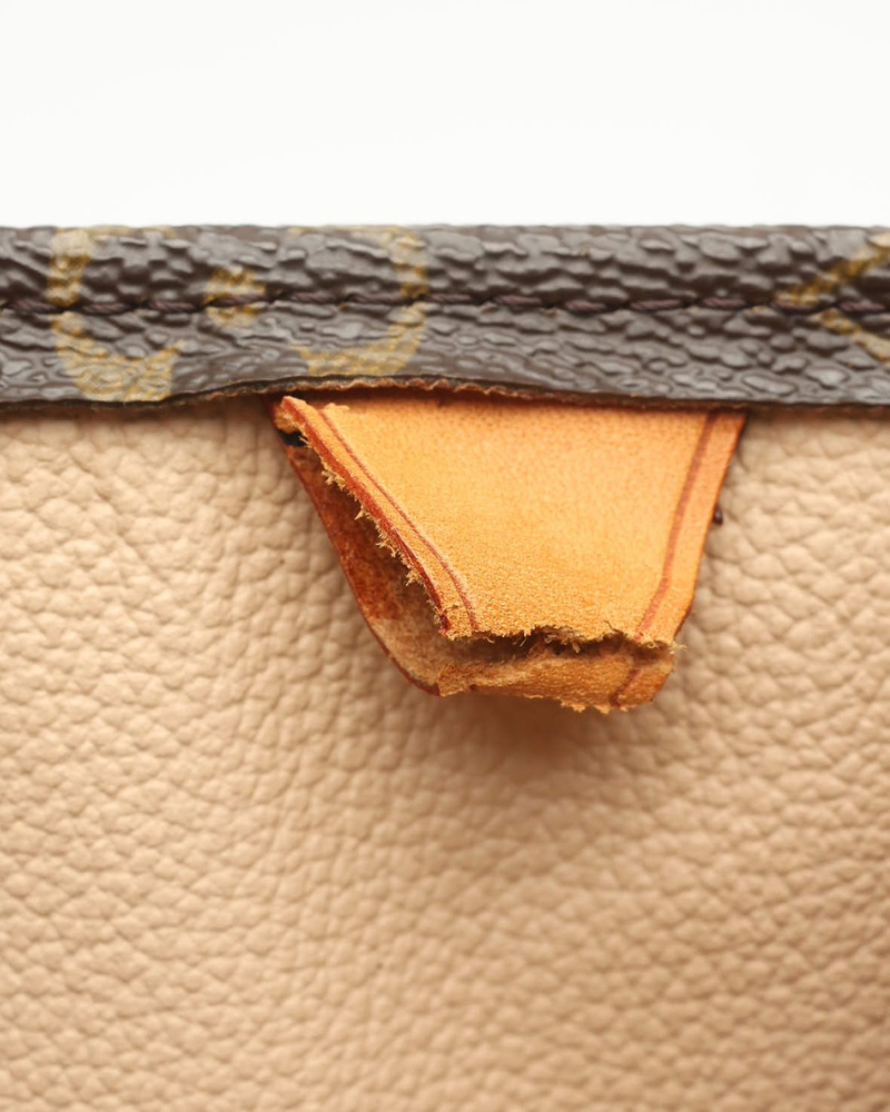 Louis Vuitton Monogram Sac Plat Bag