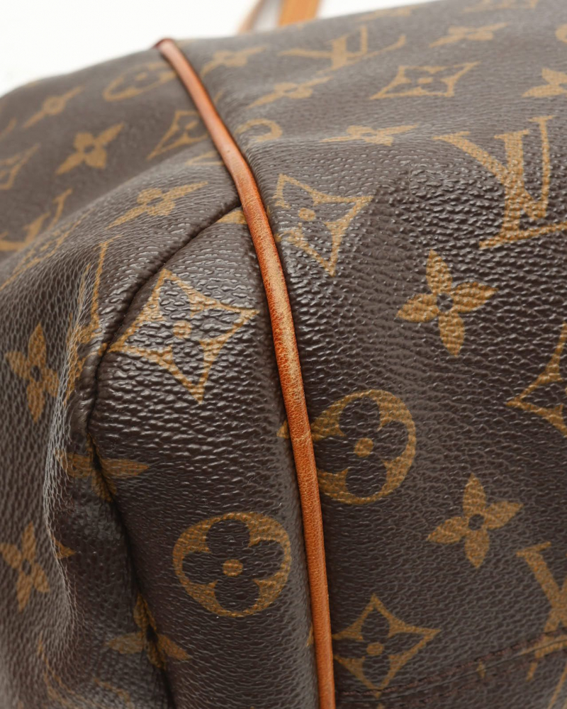 Louis Vuitton Monogram Totally MM Tote Bag