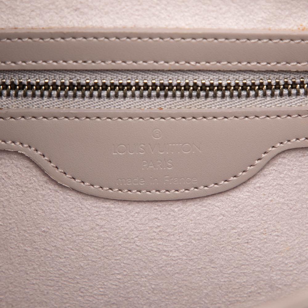 Louis Vuitton B Louis Vuitton Purple Epi Leather Leather Epi Sac Verseau France