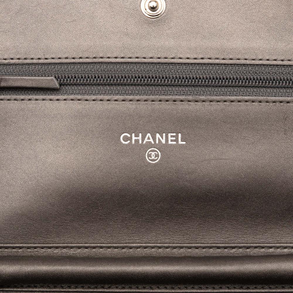 Chanel B Chanel Black Caviar Leather Leather CC Metallic Caviar Wallet on Chain Spain