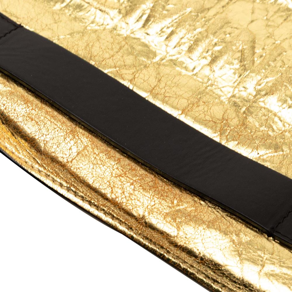 Chanel B Chanel Gold Calf Leather Metallic Crinkled skin Feministe Mais Feminine Pouch Italy