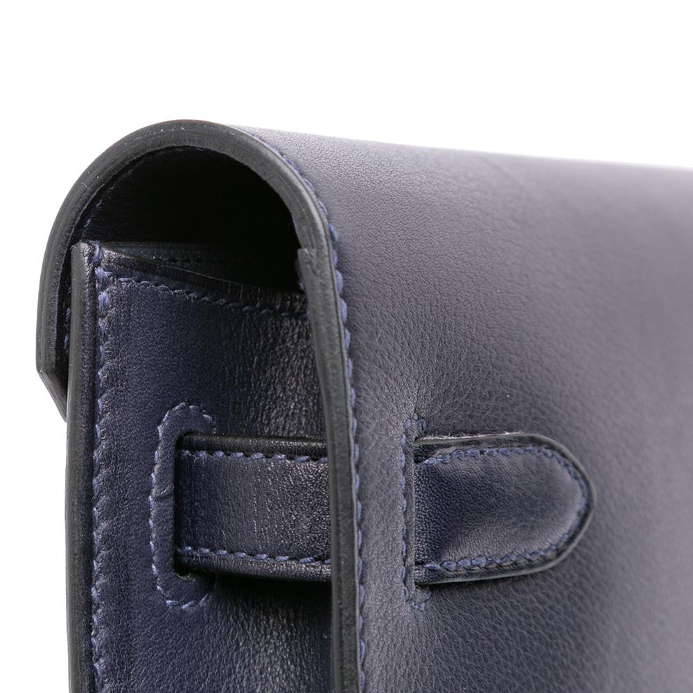 Hermès AB Hermès Blue Navy Calf Leather Evergrain Kelly Depeches Pouch 25 France