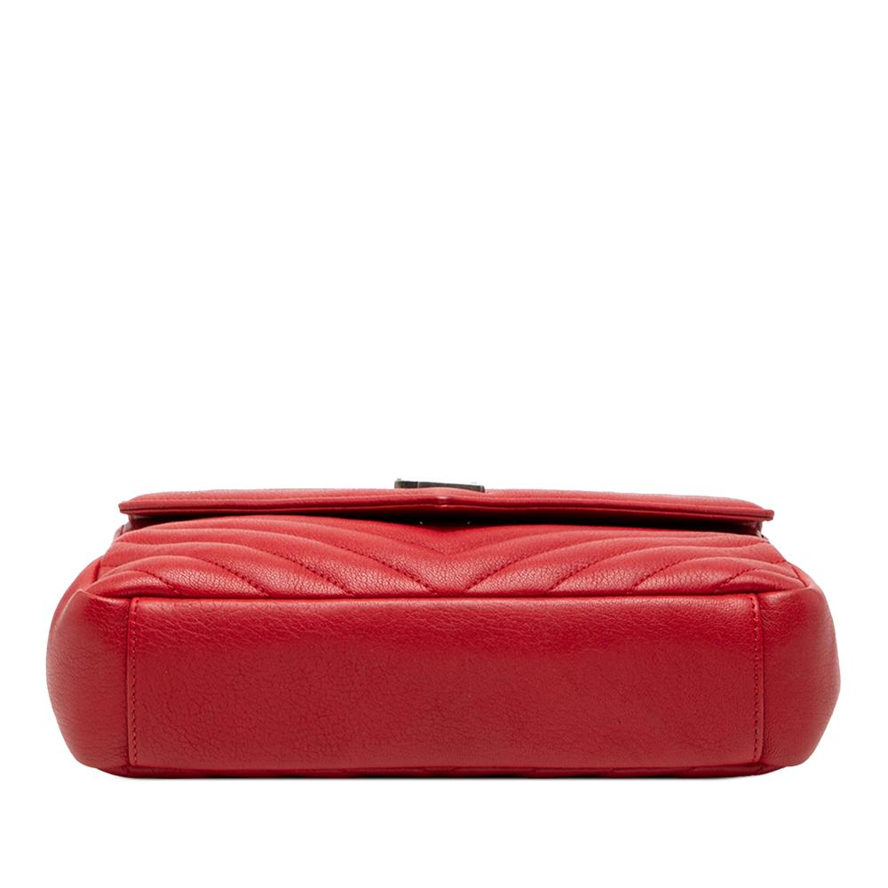 Saint Laurent B Saint Laurent Red Sheepskin Leather Leather Medium Quilted Chevron Sheepskin College Satchel Italy