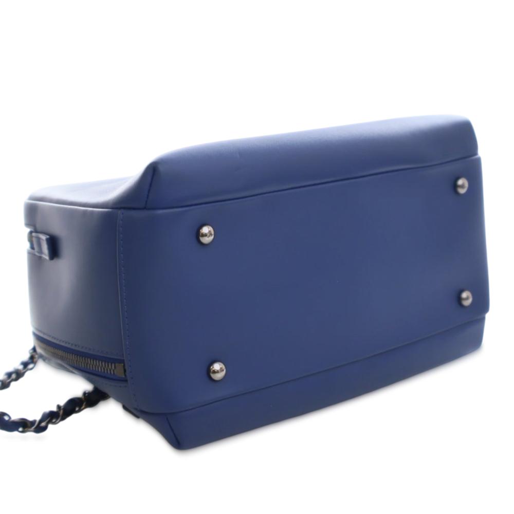 Chanel AB Chanel Blue Calf Leather Medium skin Trendy CC Bowling Bag France