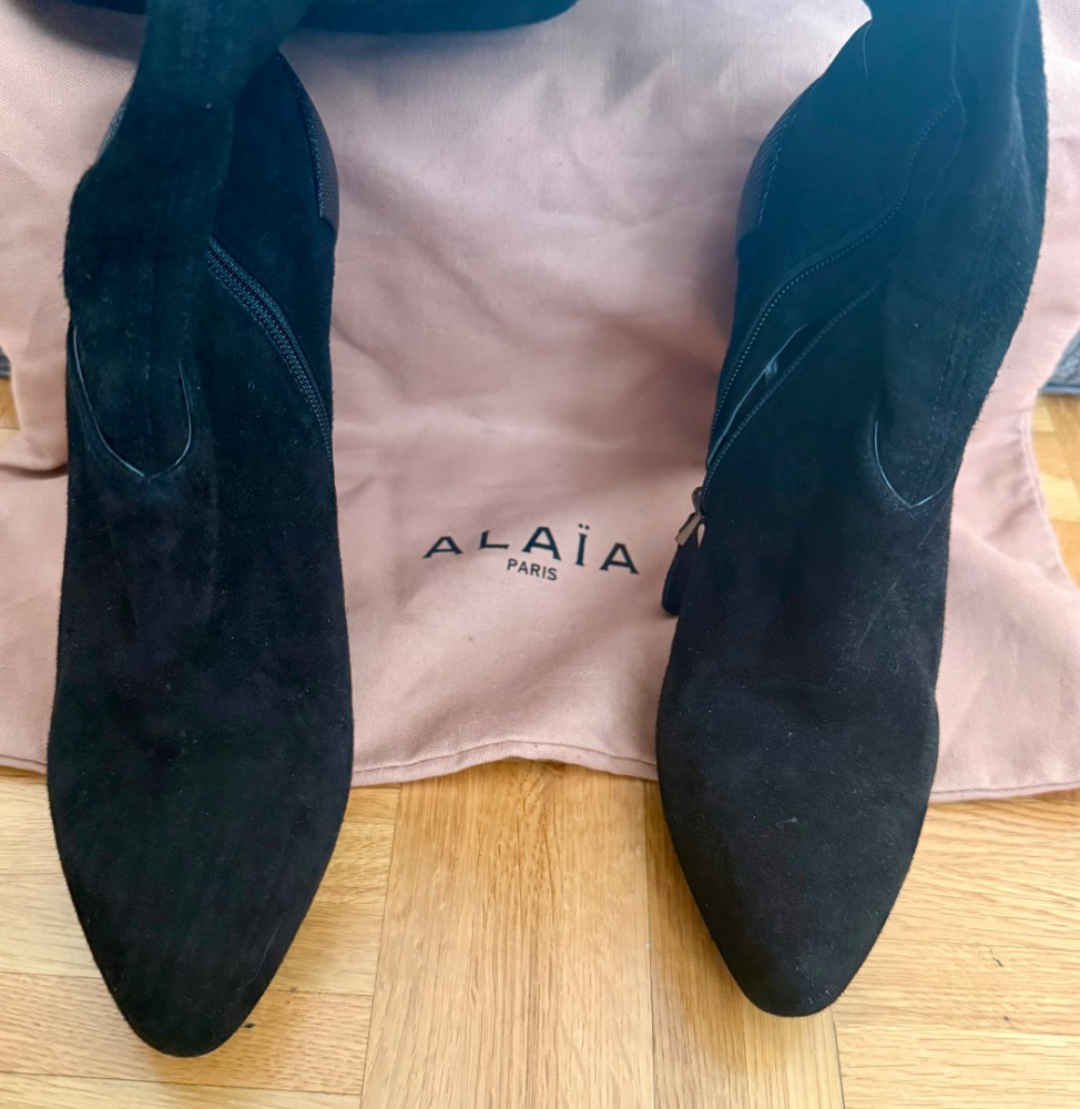 Azzedine Alaïa wildleder-Overknee-Stiefel