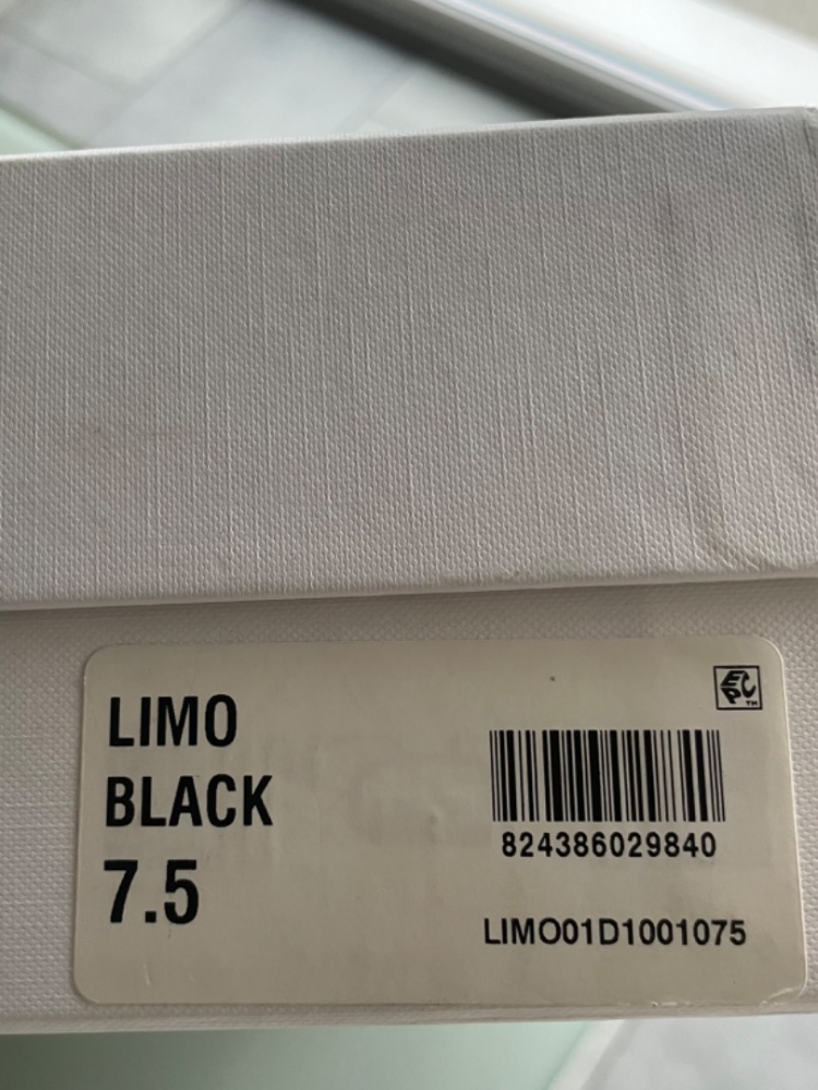 Steven New York Limo high boots