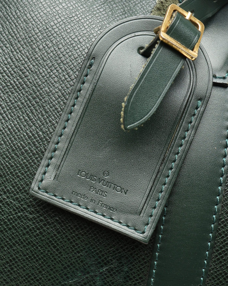 Louis Vuitton Taiga Kendall GM Weekend Bag