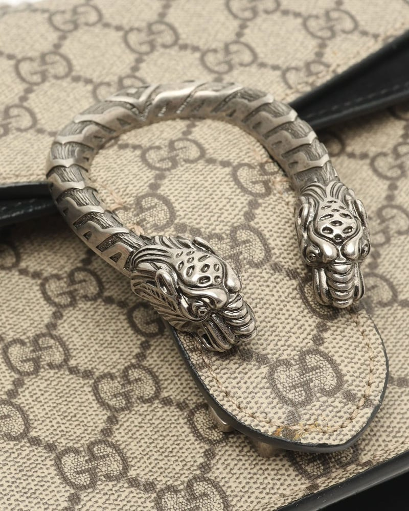 Gucci GG Supreme Medium Dionysus Bag