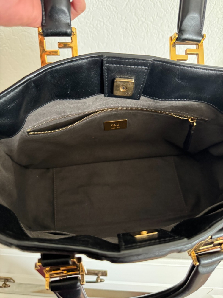 Fendi Sac à main en cuir Baguette