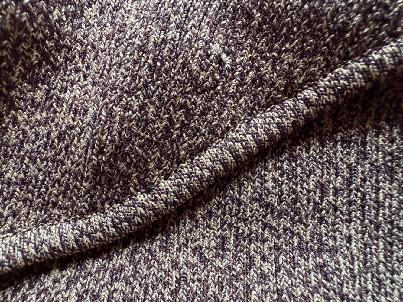 Jonathan Simkhai Alexia Oberteil mit Ausschnitt