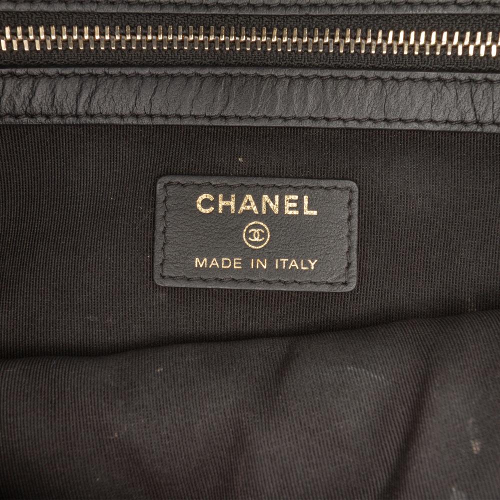 Chanel B Chanel Black Caviar Leather Leather Medium Quilted Caviar Boy O Case Clutch Italy